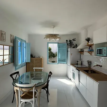 Casa Con Vistas Al Mar Y Jardin Holiday home Canet De Mar