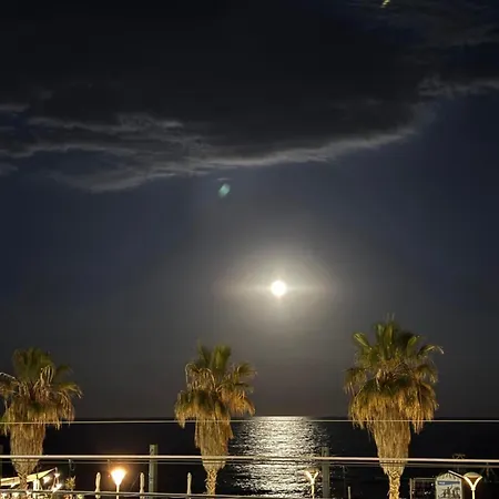 Holiday home Casa Con Vistas Al Mar Y Jardin Canet De Mar